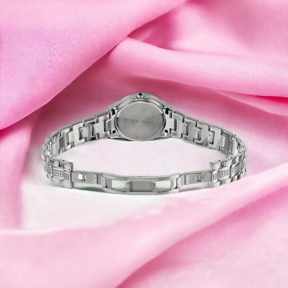 🌺🌸Ladies Bulova Stainless Steel Crystal Quartz Watch🌸🌺 - Picture 4 of 11